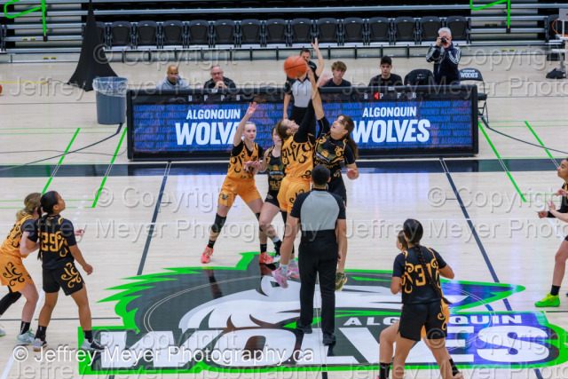 Jump ball tip National Capital All-Star Classic
